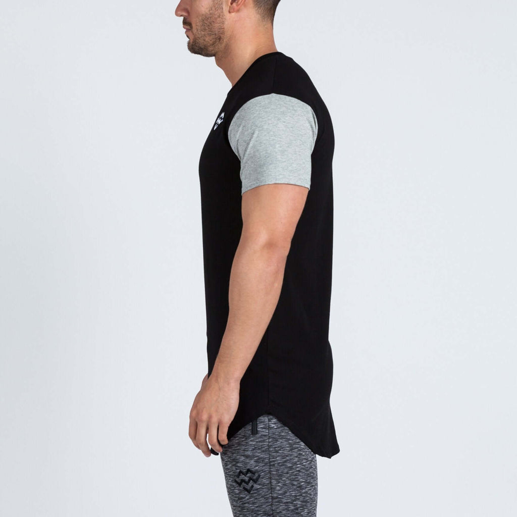 Curved Hem Extended T-Shirt (Black/Grey) - Machine Fitness